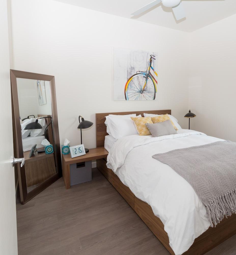 Domicile Suites At Marina Slu シアトル エクステリア 写真
